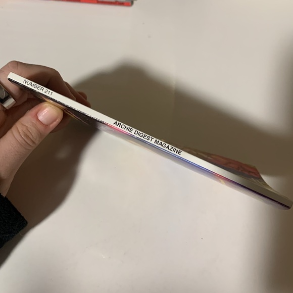 🍭4/$20🍭 Archie Comics - Picture 7 of 11